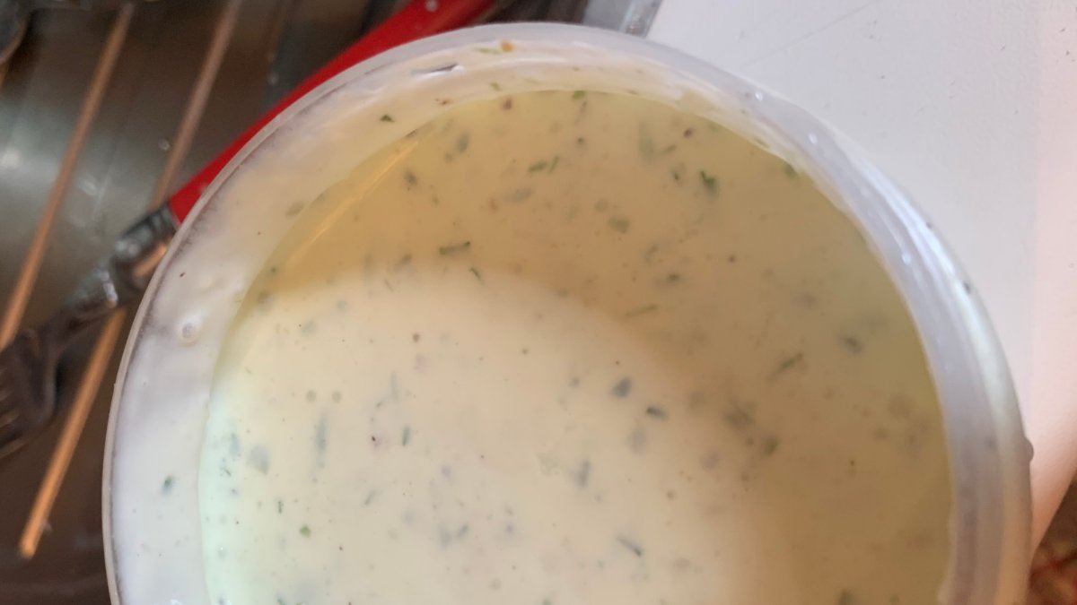 Sauce Blanche Maison pour Kebab (yaourt/fromage blanc aux herbes)