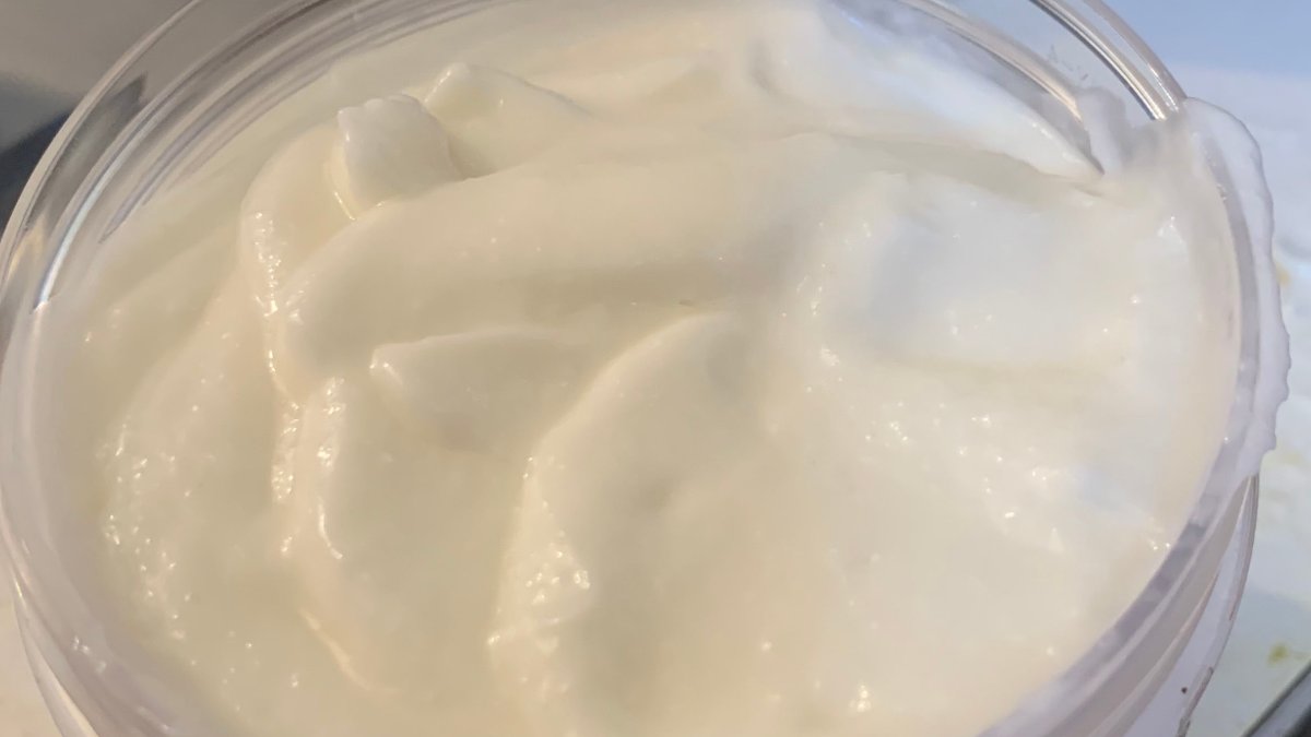 Toum (crème d’ail libanaise)