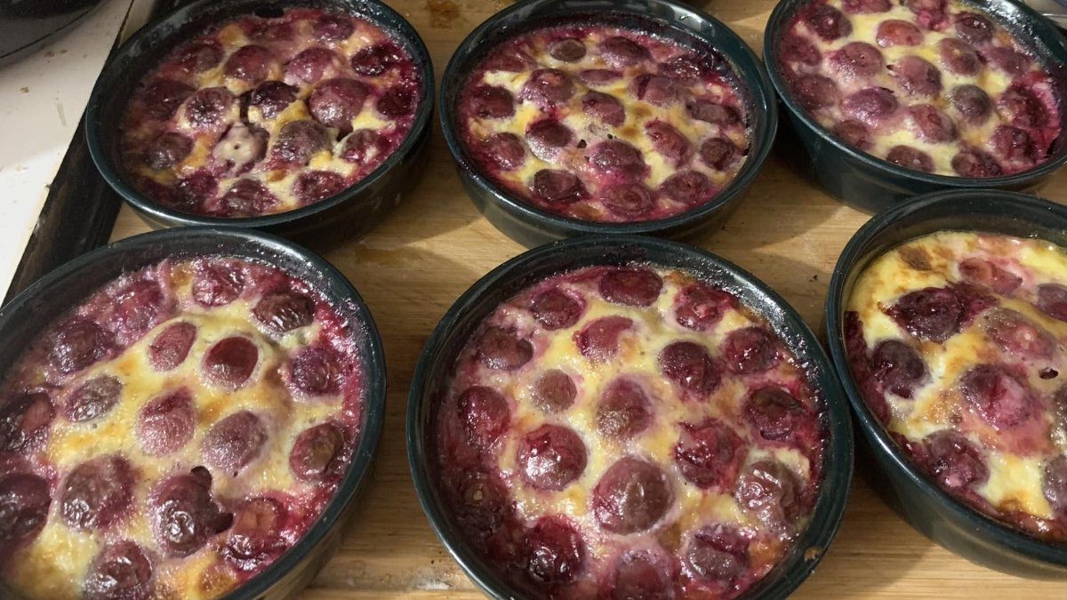Clafoutis aux cerises et au kirsch